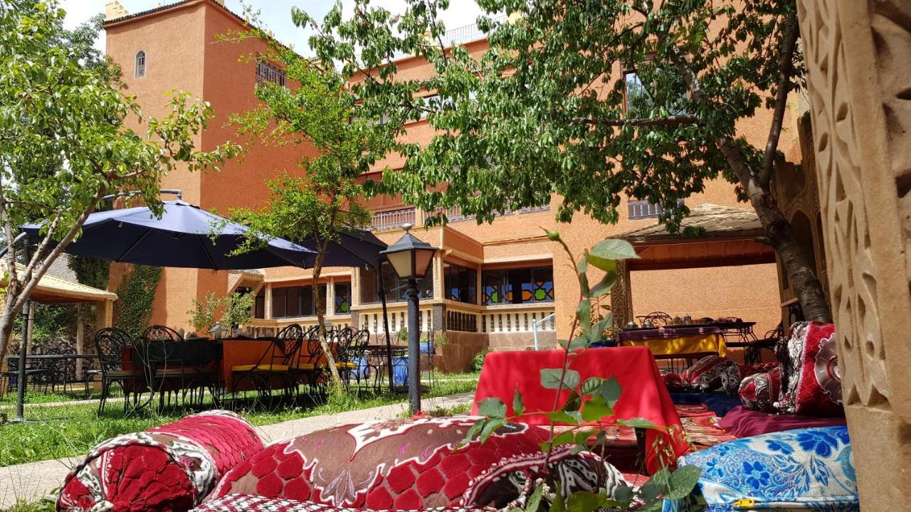 Hotel Restaurant Les Etoiles Du Toubkal Имлил Екстериор снимка