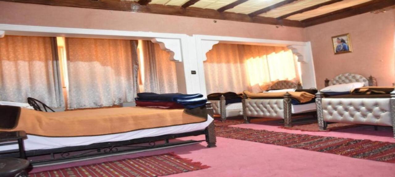 Hotel Restaurant Les Etoiles Du Toubkal Имлил Екстериор снимка