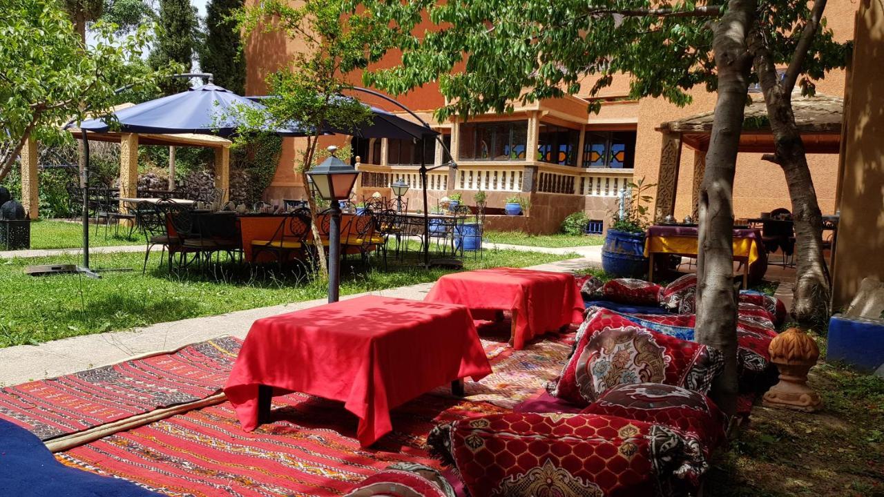 Hotel Restaurant Les Etoiles Du Toubkal Имлил Екстериор снимка