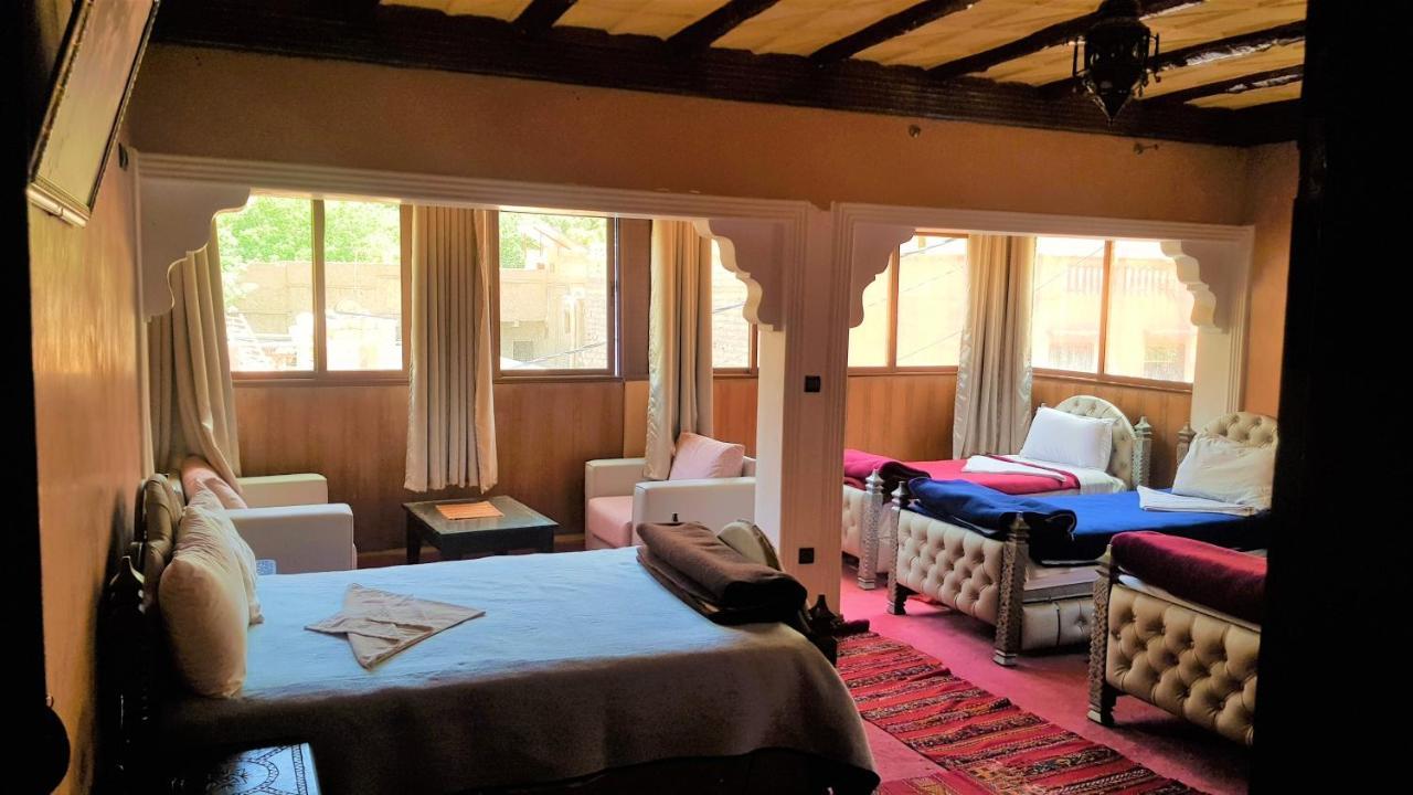 Hotel Restaurant Les Etoiles Du Toubkal Имлил Екстериор снимка