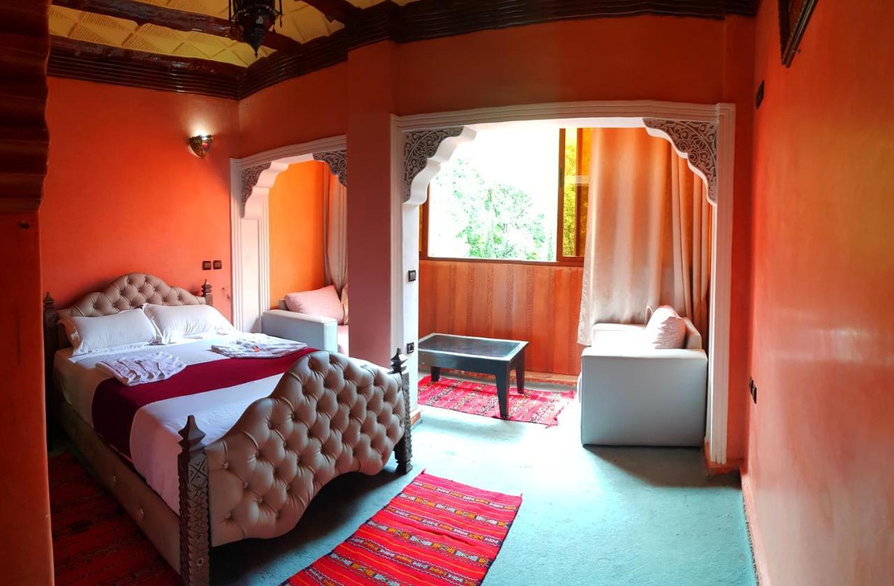 Hotel Restaurant Les Etoiles Du Toubkal Имлил Екстериор снимка